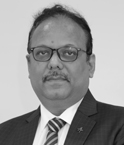 Dr Manish Khaitan